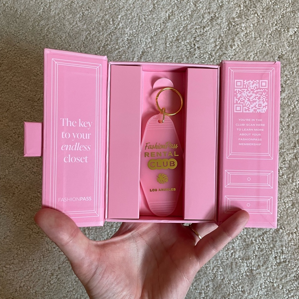 FashionPass Pink Keychain
